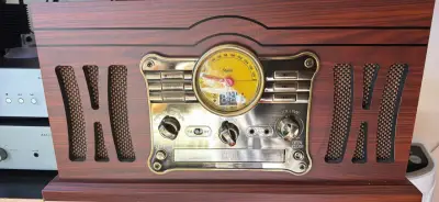 Tocadiscos vintage de madera - miniatura 6