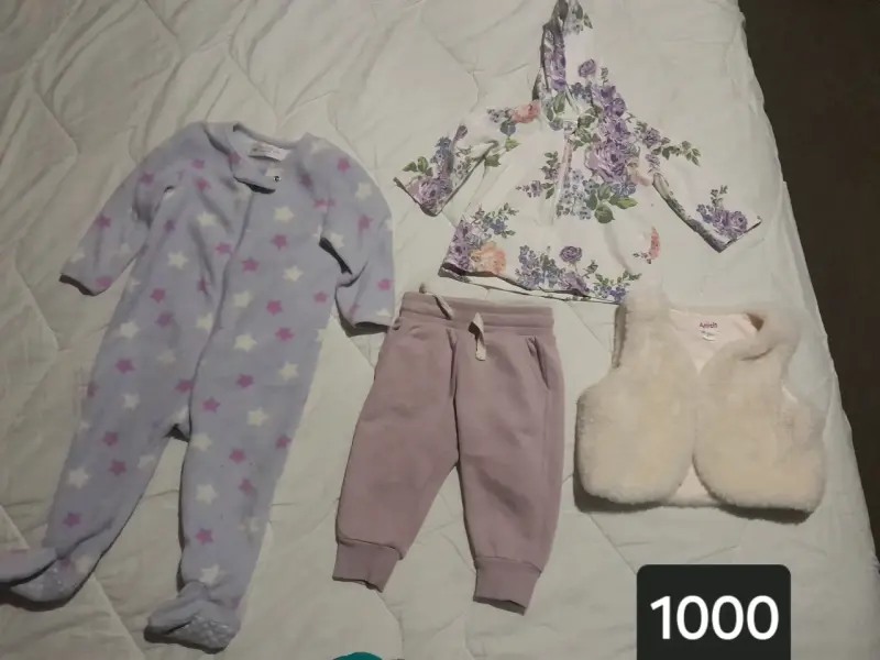 Ropa infantil variada - 2