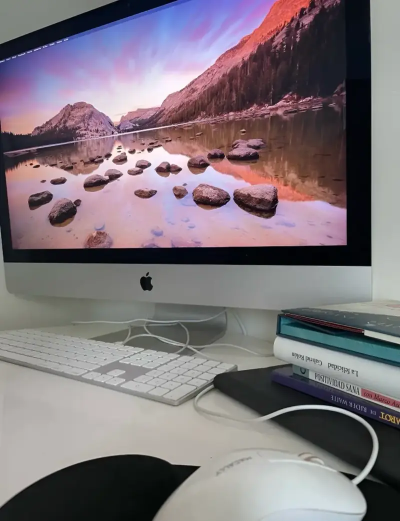 iMac (Retina 5K, 27-inch, Late 2015) - 1
