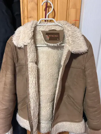 Chaqueta marrón con forro de lana - miniatura 3