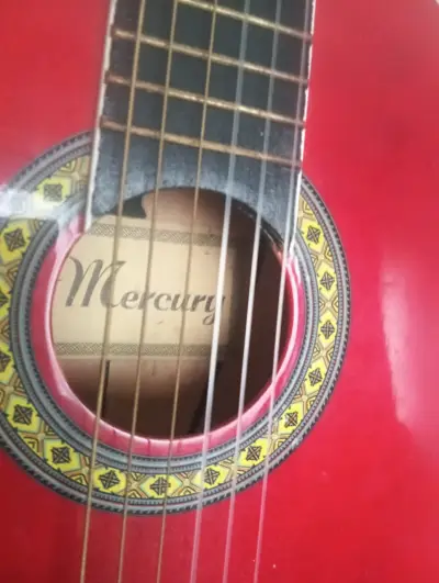 Guitarra acústica para niños - miniatura 2