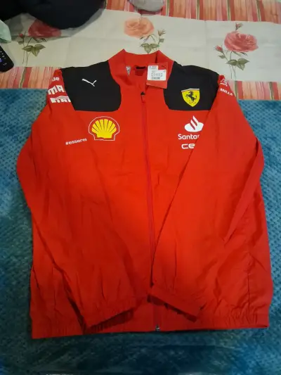 Chaqueta deportiva Ferrari roja - miniatura 2