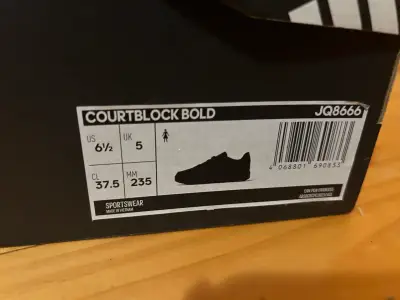 Zapatillas Adidas negras - miniatura 3