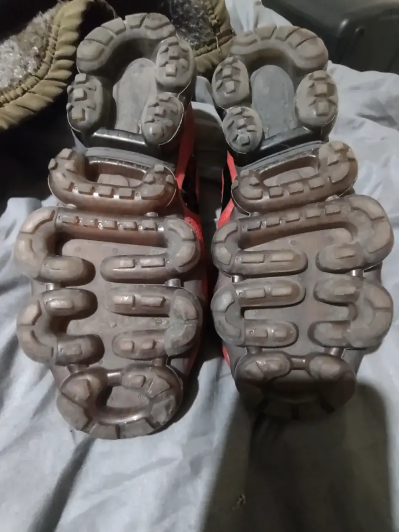 Zapatillas Nike rojas Vapormax - 2