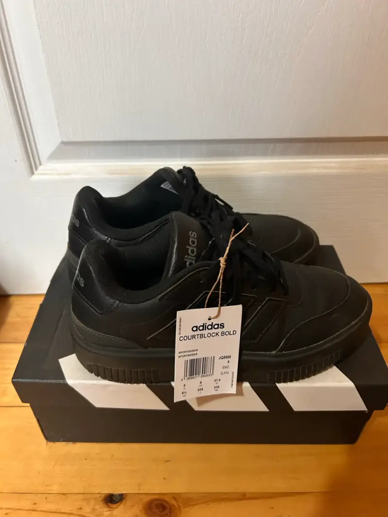 Zapatillas Adidas negras - 4