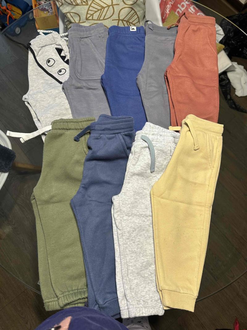 Ropa variada para niños - 6