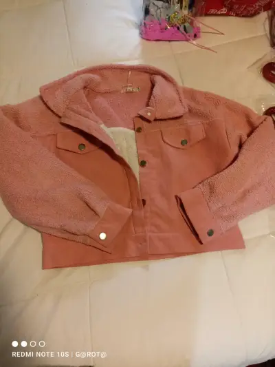 Sweater fucsia cuello alto - miniatura 2