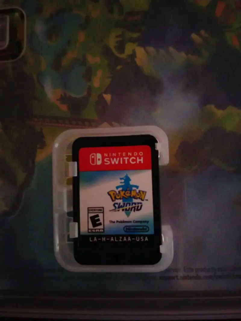 Juego Nintendo Switch Pokémon Sword - 2