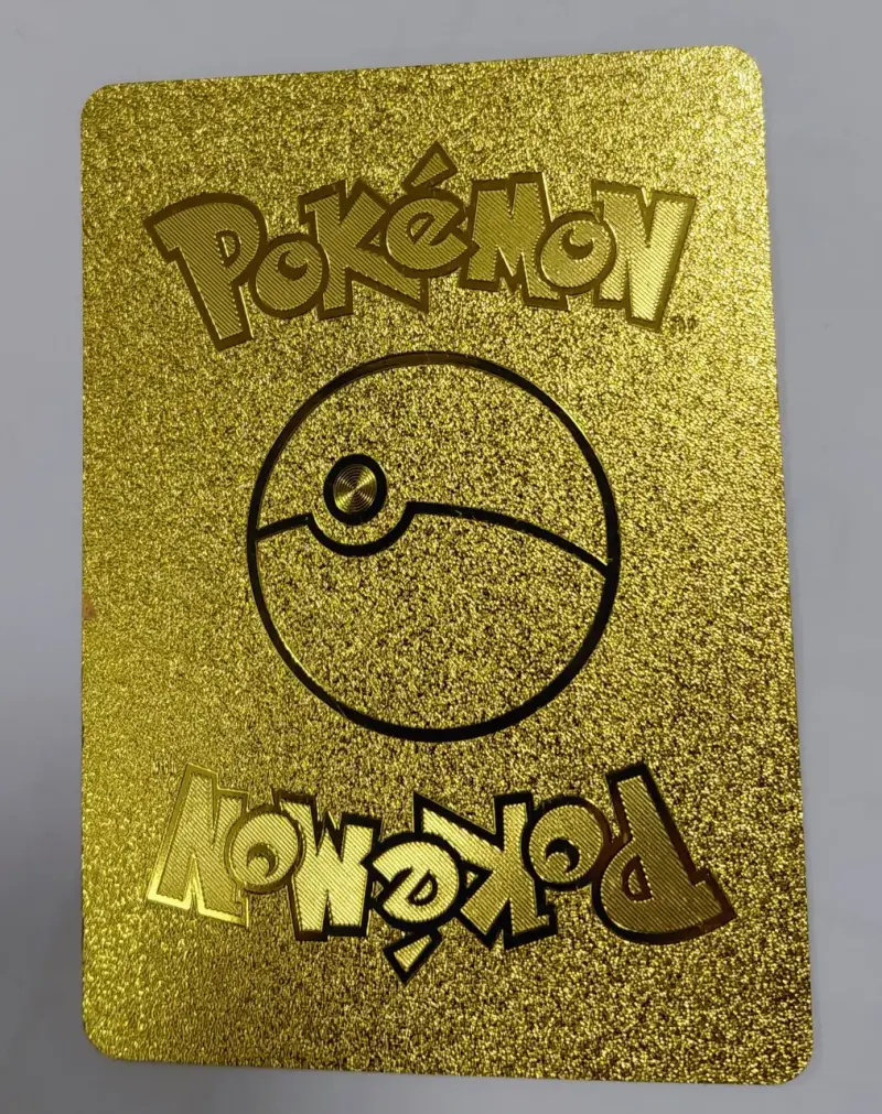 Carta coleccionable Pokémon dorada - 1