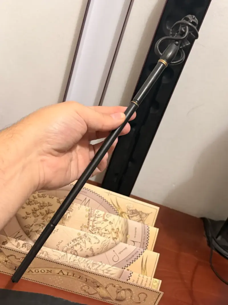 Harry Potter-Varita mágica coleccionable negra - 1