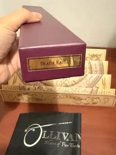 Harry Potter-Varita mágica coleccionable negra - miniatura 6