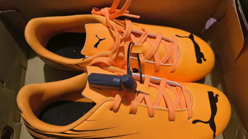 Zapatos fútbol naranjas Puma 23cm - 1