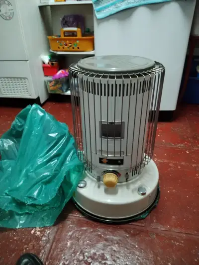 Estufa a parafina Toyotomi Omni 230 - miniatura 2