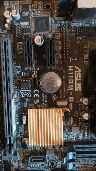 Placa madre ASUS H110M-R + CPU - miniatura 2