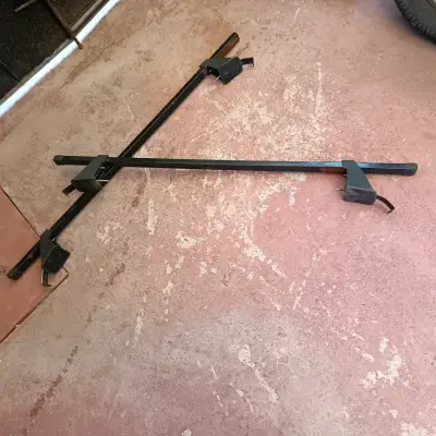 Parrilla más barras para auto - miniatura 4