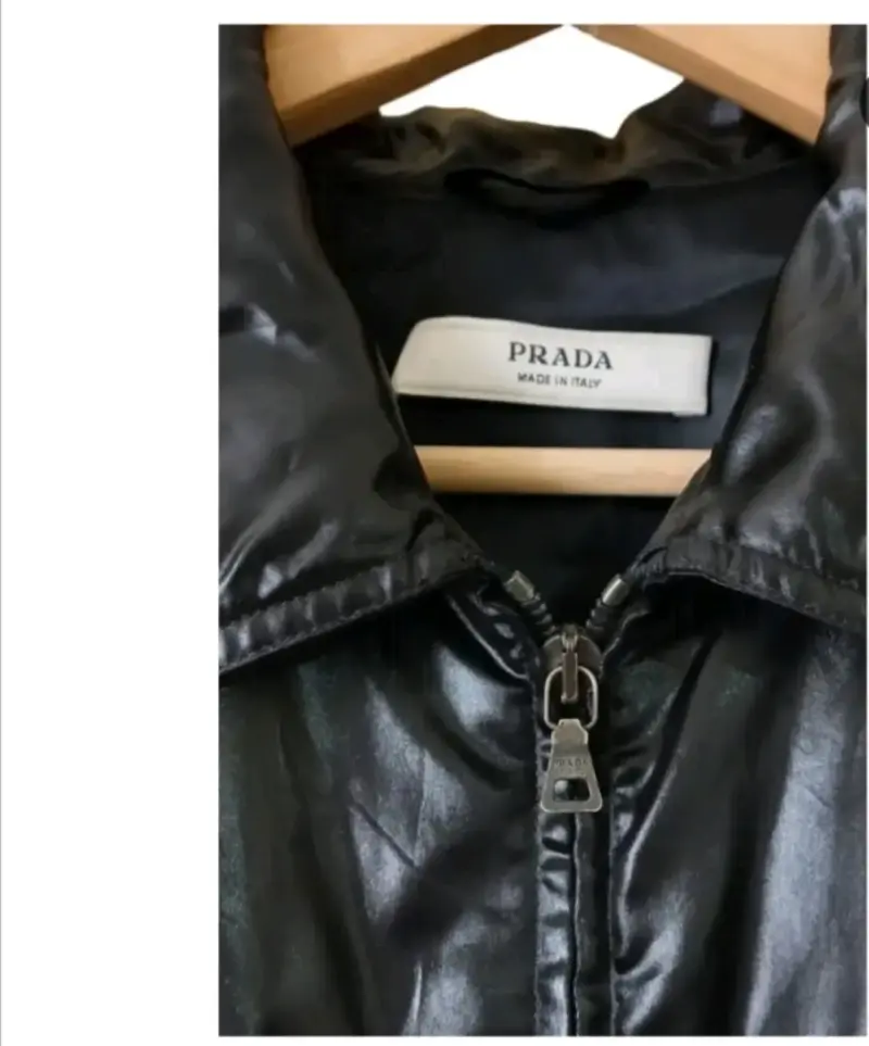 Chaqueta negra de lujo Prada - 1