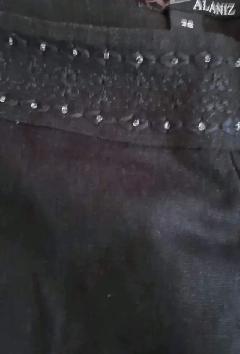 Pantalones negros con brillos - 3
