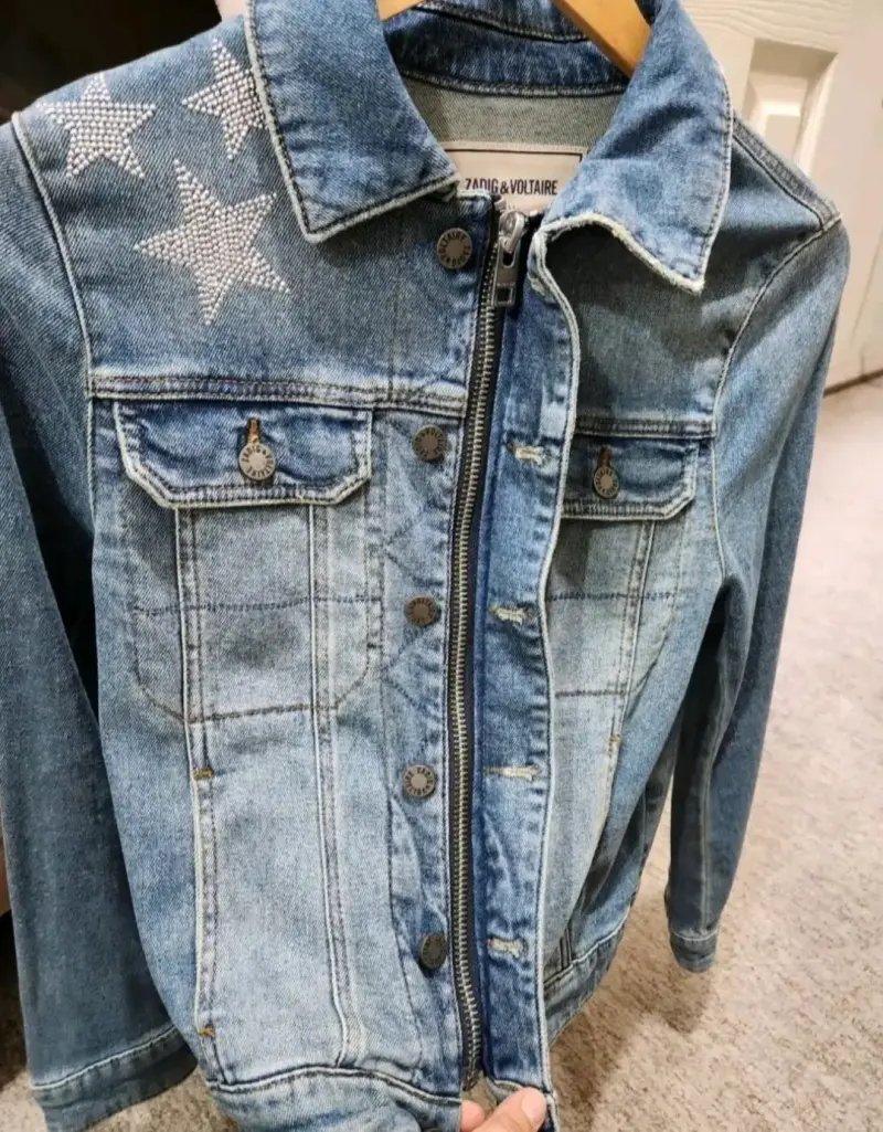 Chaqueta de jeans con estrellas - 2