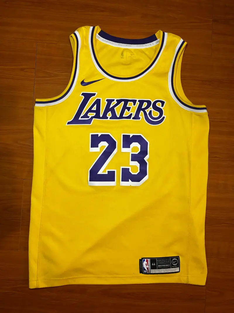 Jersey NBA Los Ángeles Lakers LeBron James 23 - 1