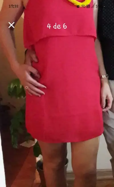 Vestido rojo elegante - miniatura 1
