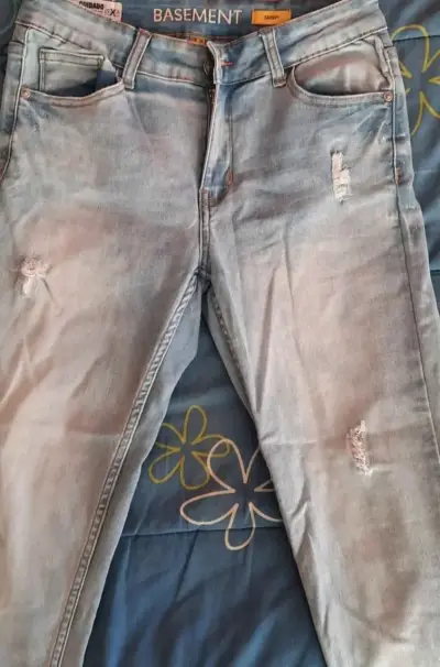 Set Jeans skinny claros Basement - miniatura 1