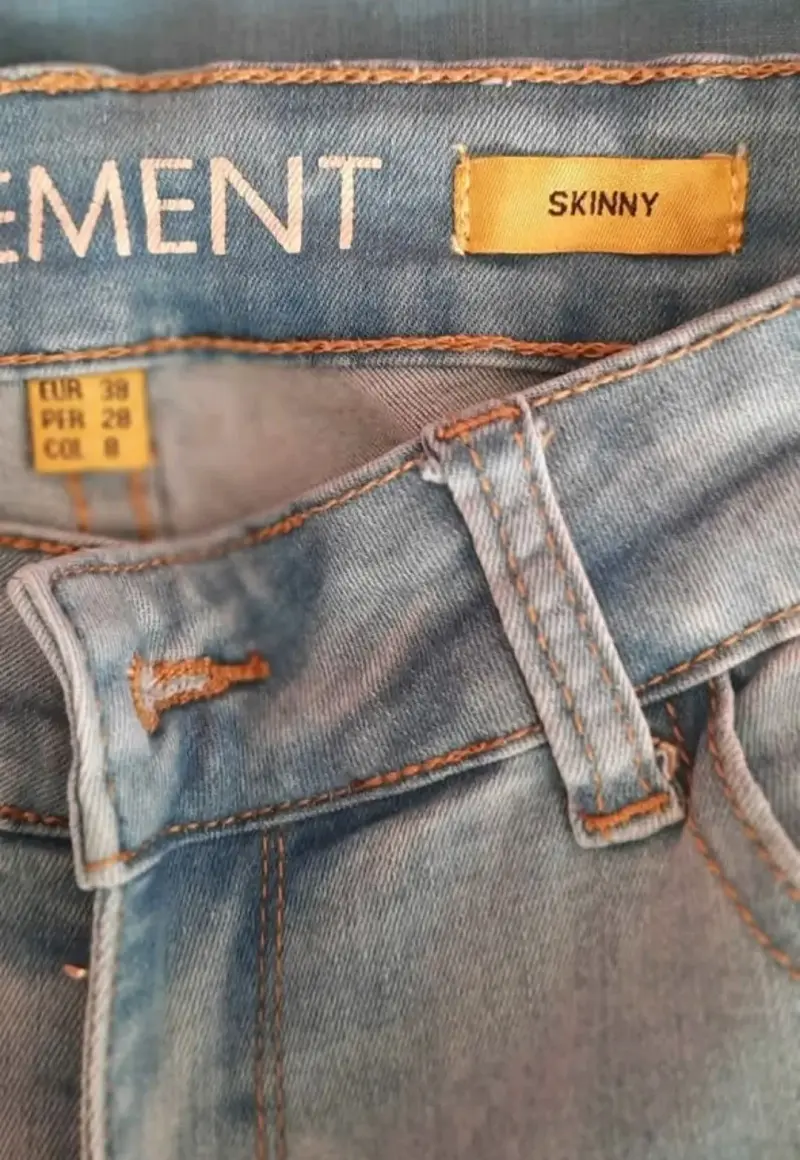 Set Jeans skinny claros Basement - 4