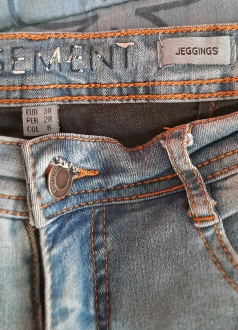 Set Jeans skinny claros Basement - 5