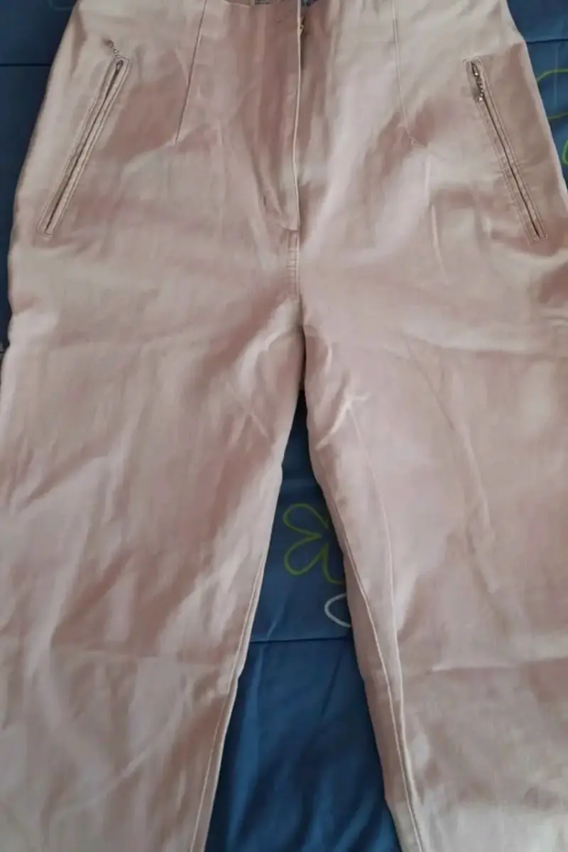 Pantalones beige de vestir