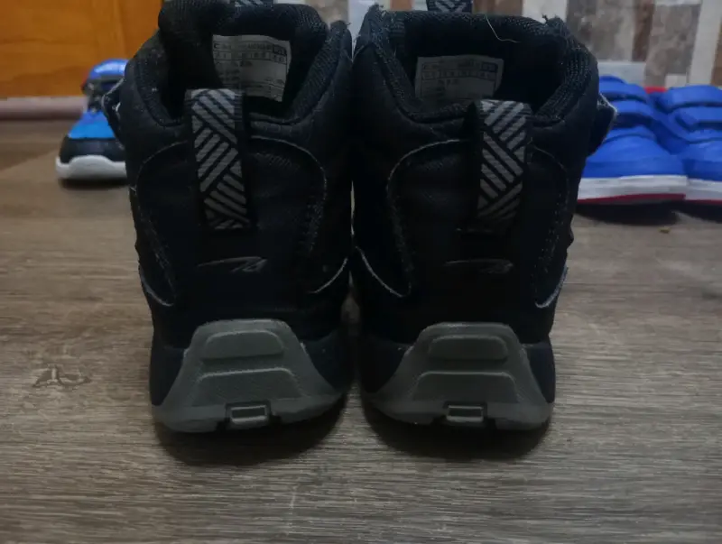 Botines negros para niños - 3