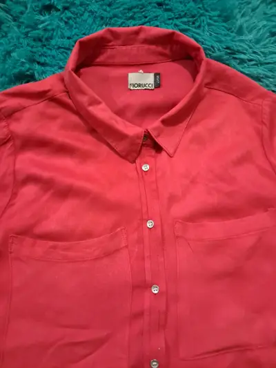 Blusa roja manga larga - miniatura 3