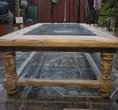 Mesa de centro rústica de vidrio - miniatura 3