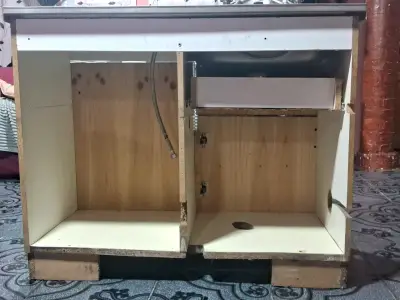Mueble de cocina con lavaplatos - miniatura 3