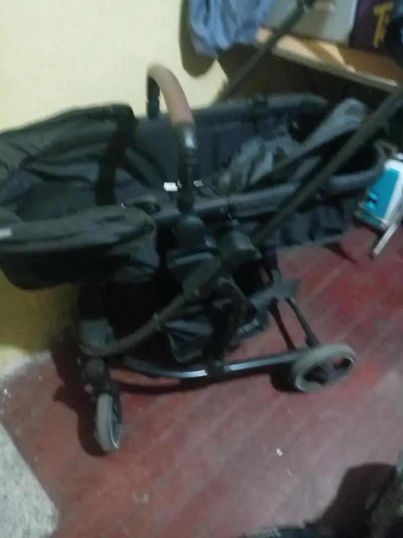 Coche para bebé negro - 2