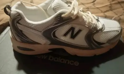 Zapatillas deportivas blancas New Balance - miniatura 2