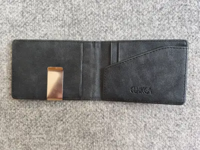 Billetera negra minimalista - miniatura 1