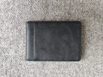 Billetera negra minimalista - miniatura 3