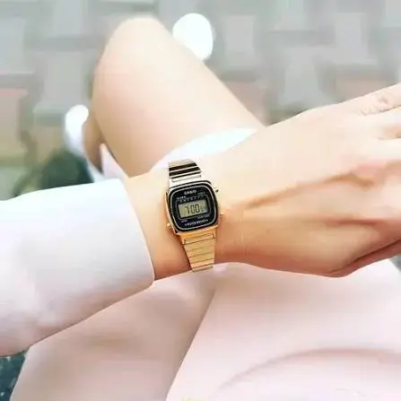 Reloj Casio Vintage Dorado - 4