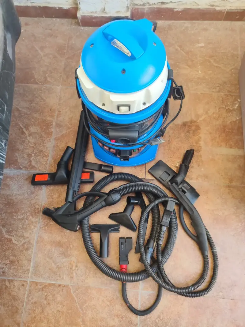 Limpiadora a Vapor y Aspiradora Profesional - 2