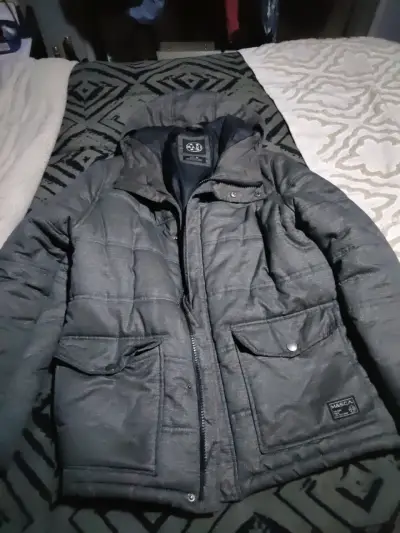 Chaqueta con capucha Maui - miniatura 2
