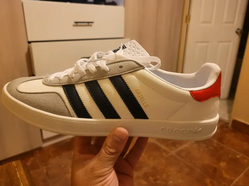 Zapatillas Adidas x Gucci Gazelle - 2