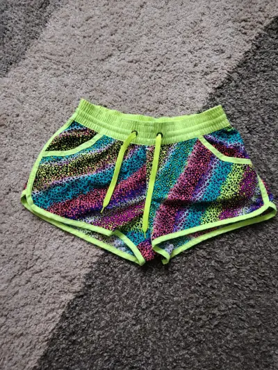 Shorts deportivos estampados neon - miniatura 1