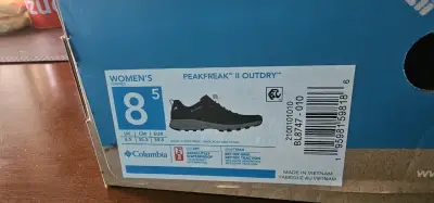 Zapatillas Columbia negras y rosas - miniatura 3