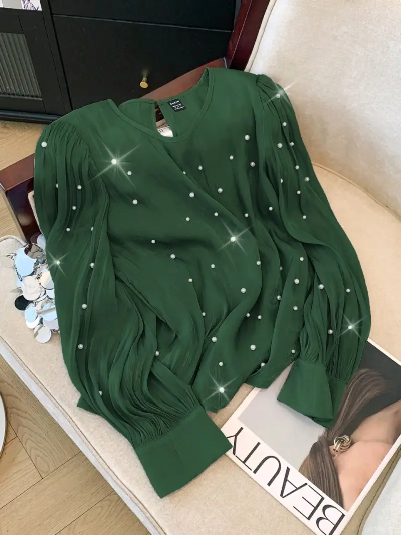 Camisa manga Larga color verde con pidrita briilla