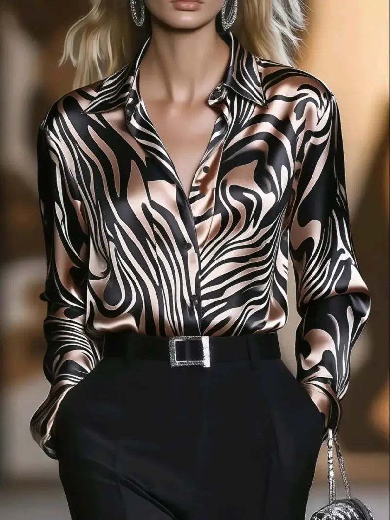 Blusa roja con perlas - 5