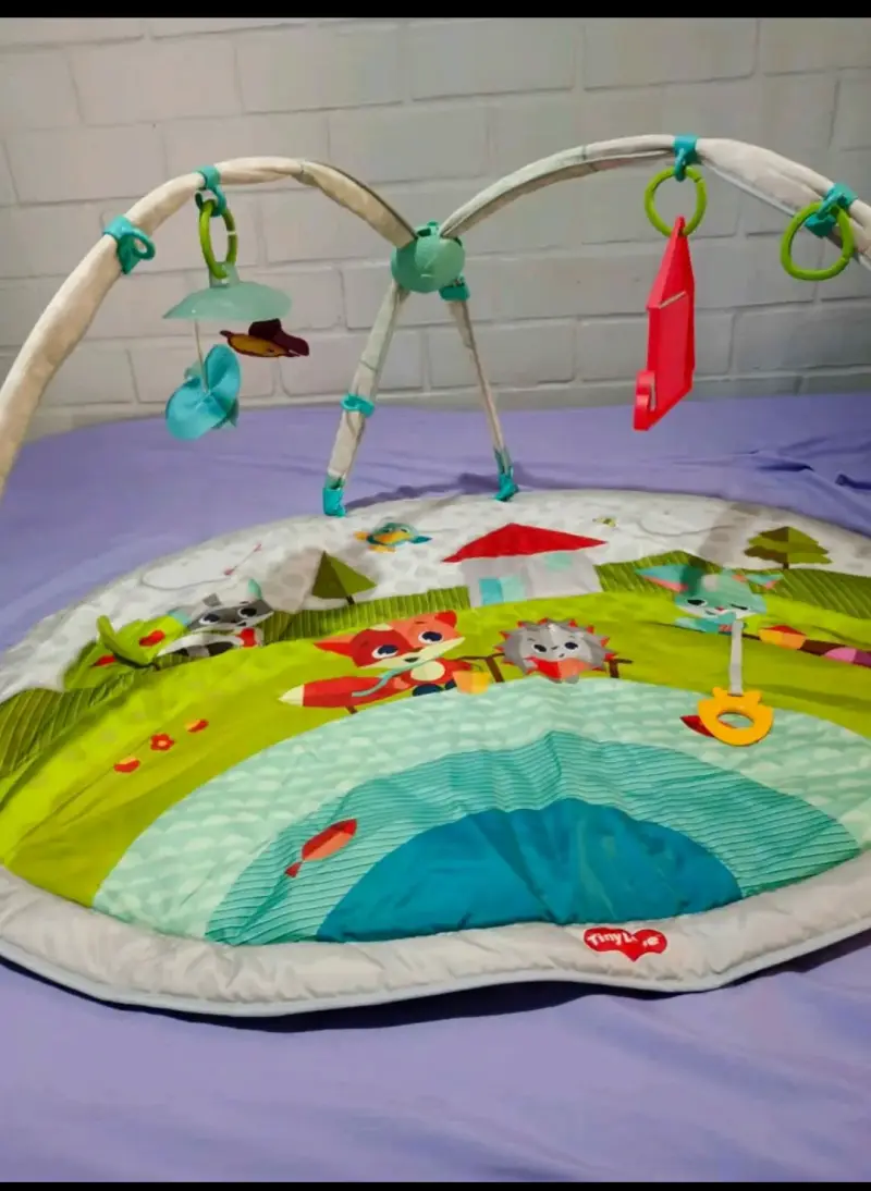 Gimnasio de bebé Tiny Love - 2