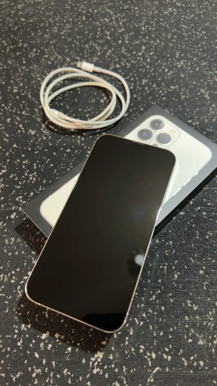 iPhone 13 Pro Max - 4