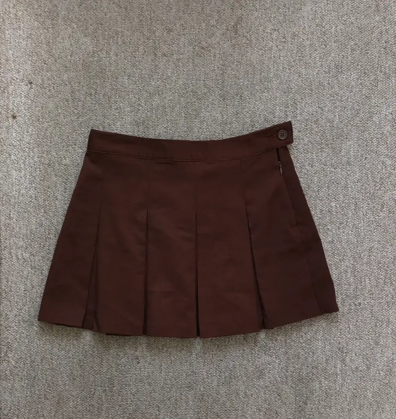 Falda corta plisada - 1