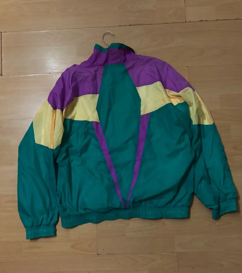 Chaqueta deportiva Nike retro colorida - 3