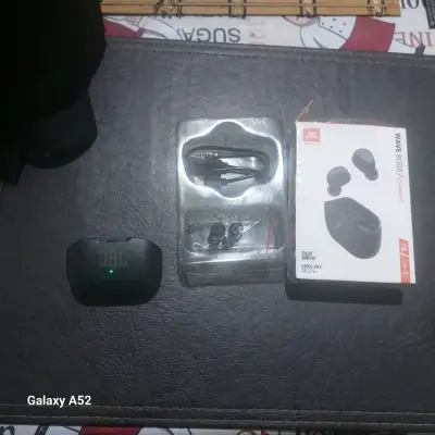 Audífonos JBL Wave Buds Negros originales. - miniatura 1