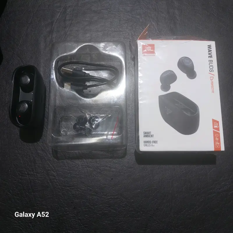 Audífonos JBL Wave Buds Negros originales. - 2